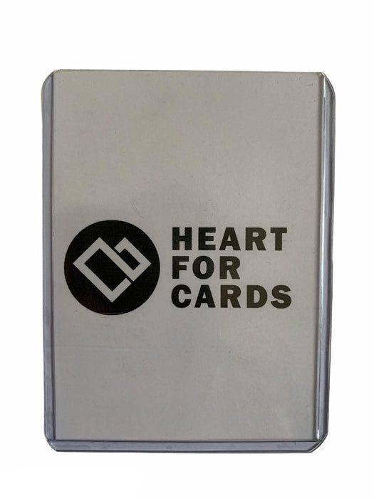 YU-GI-OH! 50 Holo Karten Sammlung - englisch - (z.B. XYZ, Synchro, Super, Ultra usw.) Yugioh Glitzer Karten + 1x Heartforcards Toploader