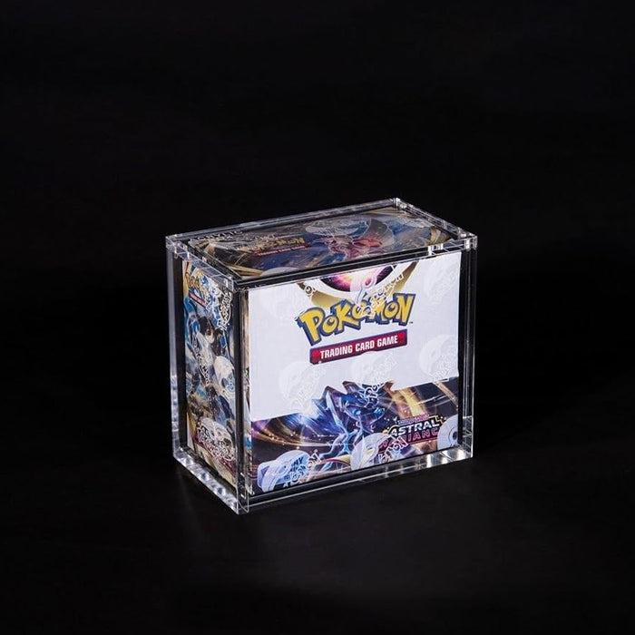 The Acrylic Box – Premium 6MM Schutzcase für Pokémon Booster Box (BB) | Magnetverschluss & UV-Schutz | Ultra-Klare Sammlerbox + Heartforcards® Versandschutz