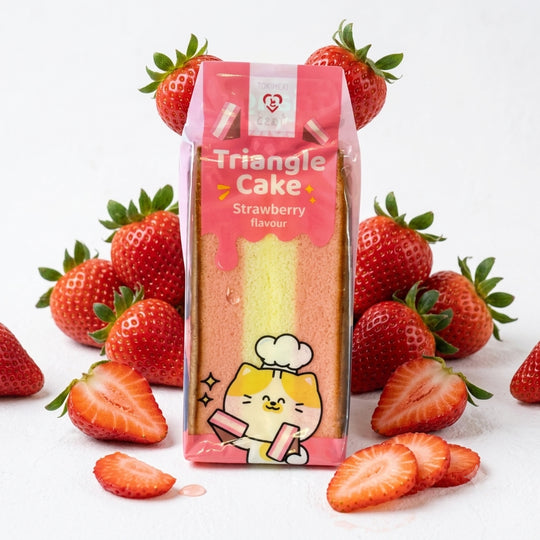 Tokimeki Triangle Sponge Cake Erdbeeren – Japanese-Style Soft Sponge Cake with StrawberryFlavour – 90 g